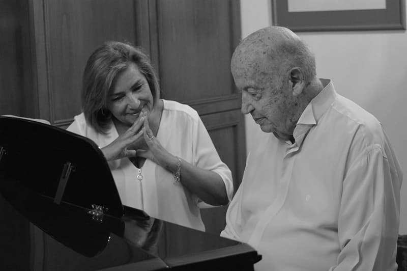 Μίμης Πλέσσας: Το βιβλίο μιας ζωής